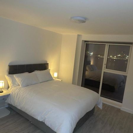 Serenity Waterfront 2 Bed Apartment Northfleet 外观 照片