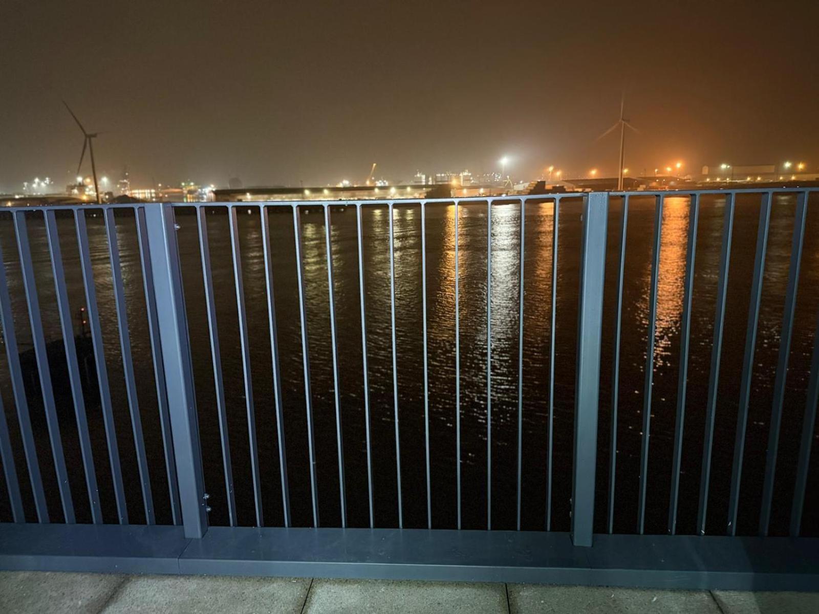 Serenity Waterfront 2 Bed Apartment Northfleet 外观 照片
